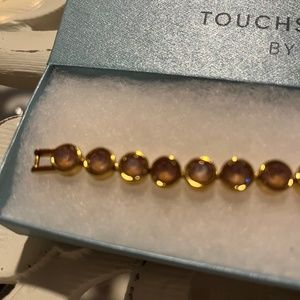 Touchstone Ice Bracelet